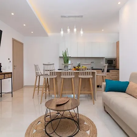 Aphrodite & - 140m From The Beach, By Zantewize Aparthotel Alykes (Zakynthos)