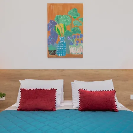 Hotel apartamentowy Aphrodite & - 140m From The Beach, By Zantewize Alikes