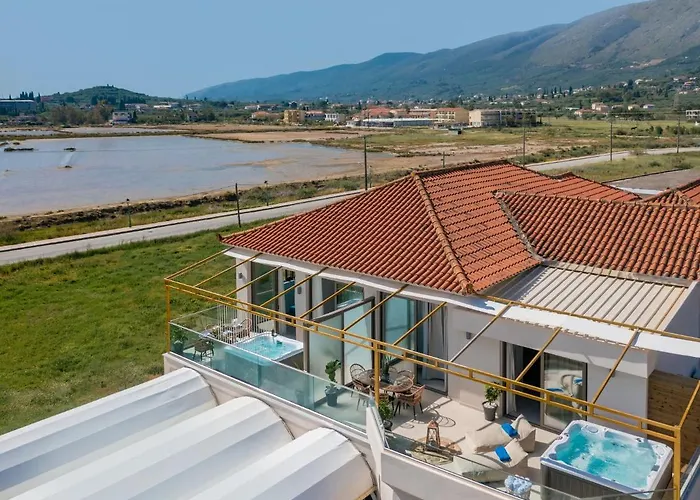 Aphrodite & - 140m From The Beach, By Zantewize Ξενοδοχείο με διαμερίσματα