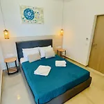 Апарт-отель Aphrodite & - 140m From The Beach, By Zantewize 4*